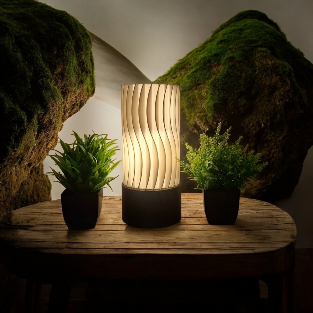 Beautiful table lamp! Homemade! The wave!